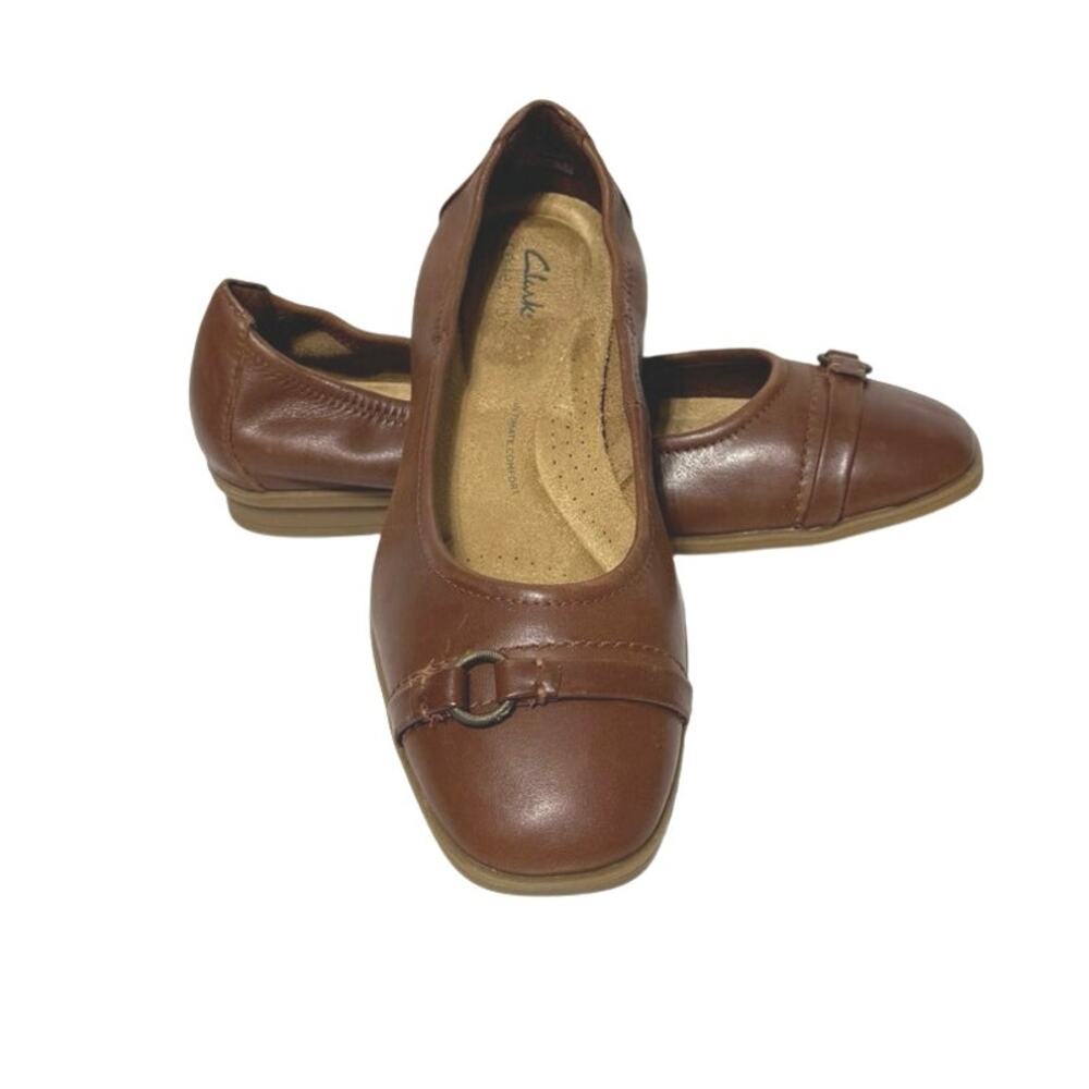 Clarks Women’s Size 8 WIDE Lyrical Sky Slip On Flats Shoes Brown Supple Leather